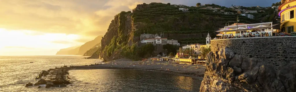 ponta-do-sol-madeira-portugal-long