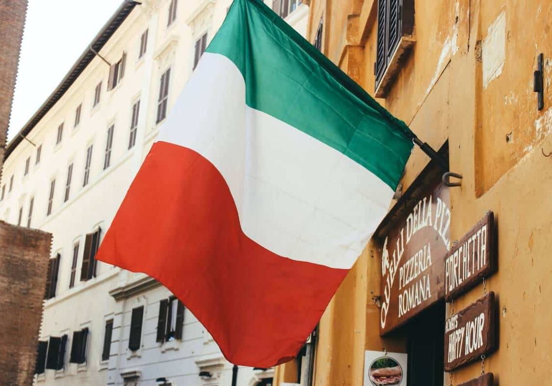 italy-visa-free-countries-and-territories-e1718987289601