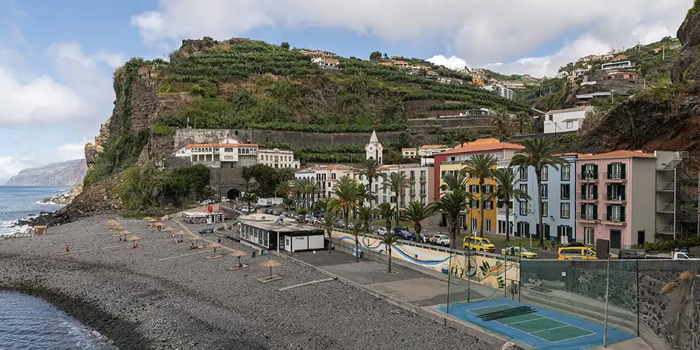 ponta-do-sol-digital-nomad-hub-madeira-portugal-short