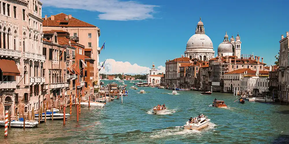 venice-italy-short