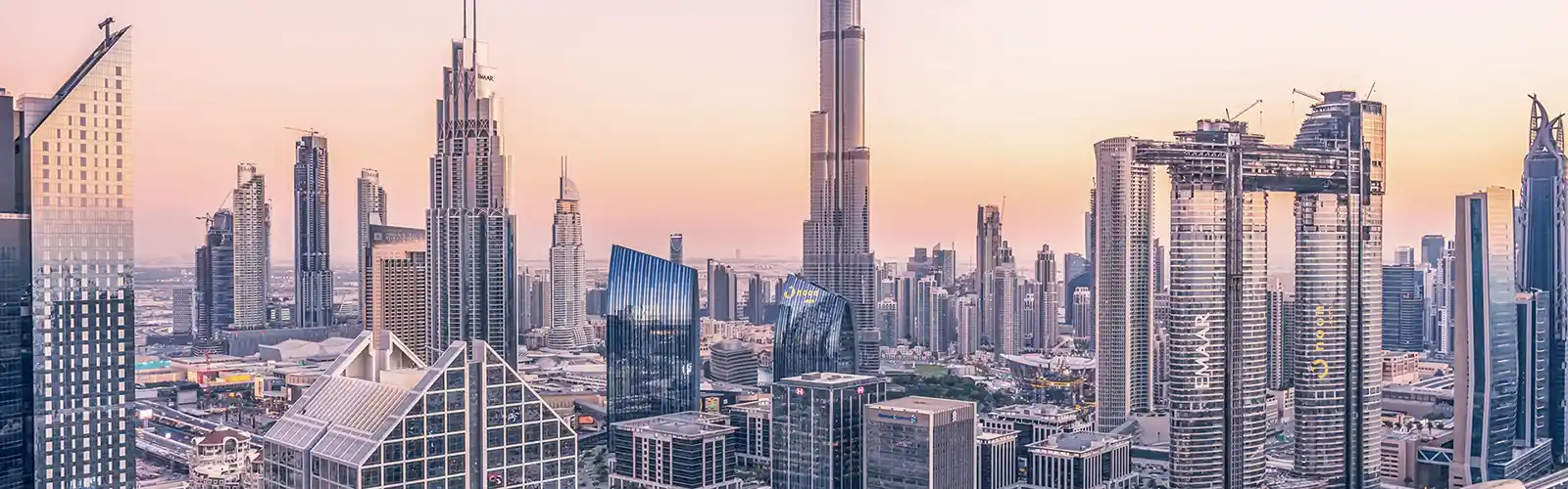 highrises-dubai-uae-long