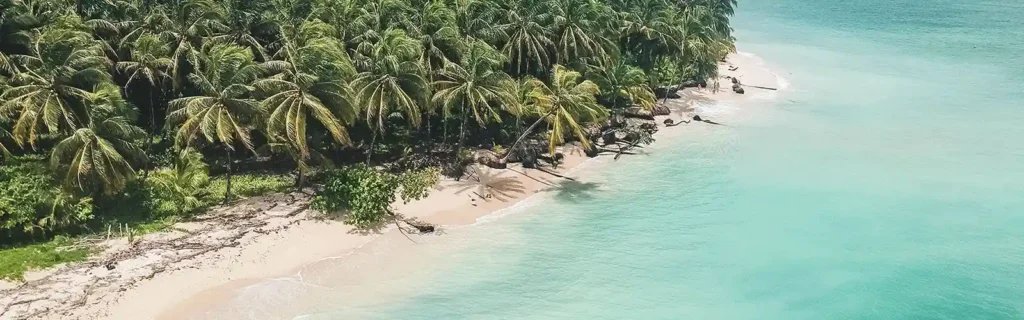 beach in San Blas Islands, Panamá
