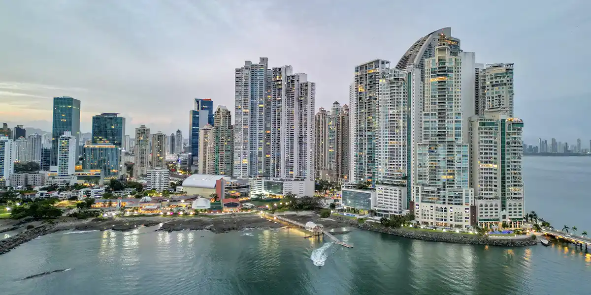 downtown pana city from the harbour