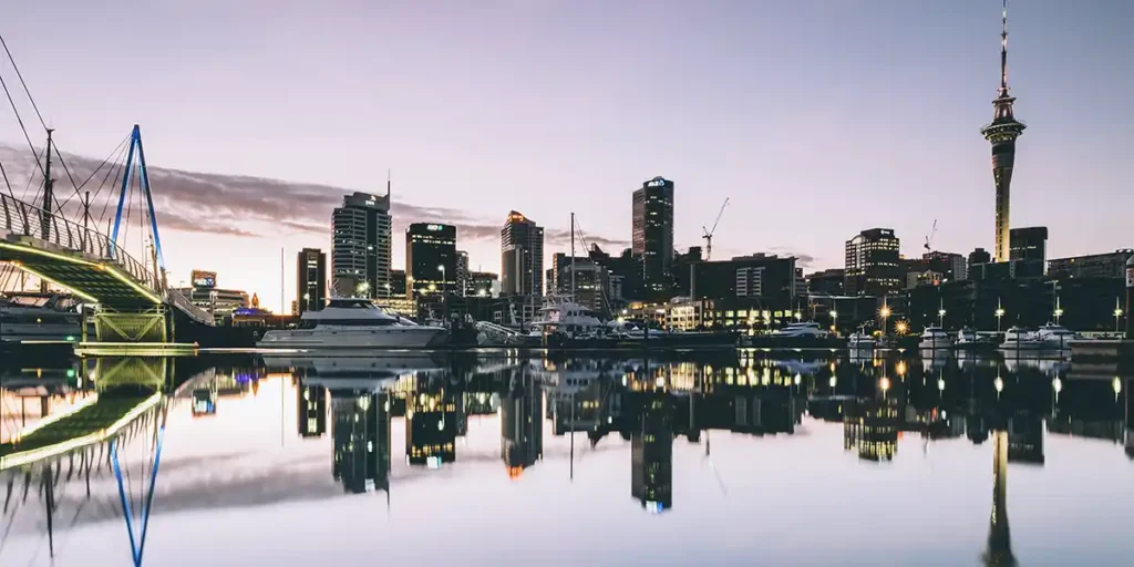 skyline-auckland-new-zealand-short